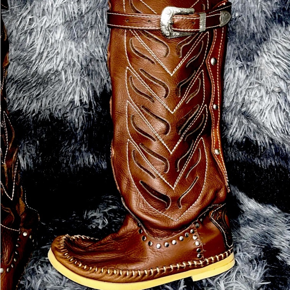 Exquisite Hector Riccione boots never been worn. New without box.